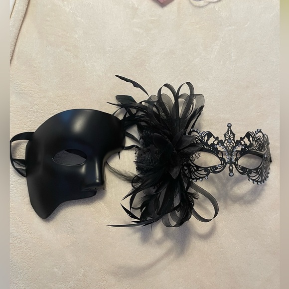 Couple Masquerade Mask . - Picture 1 of 6